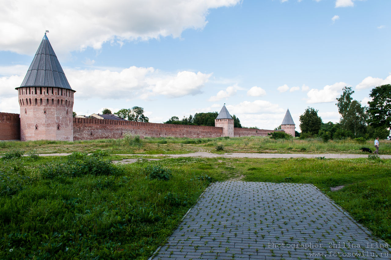 прогулка по Смоленску, что смотреть в России, города России, поездки по России, отдых в России, крепостная стена